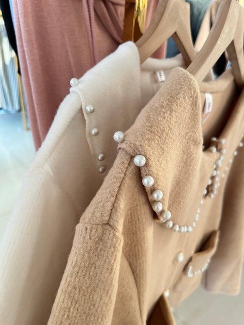 Pearl Decor Peter Pan Collar Cardigan